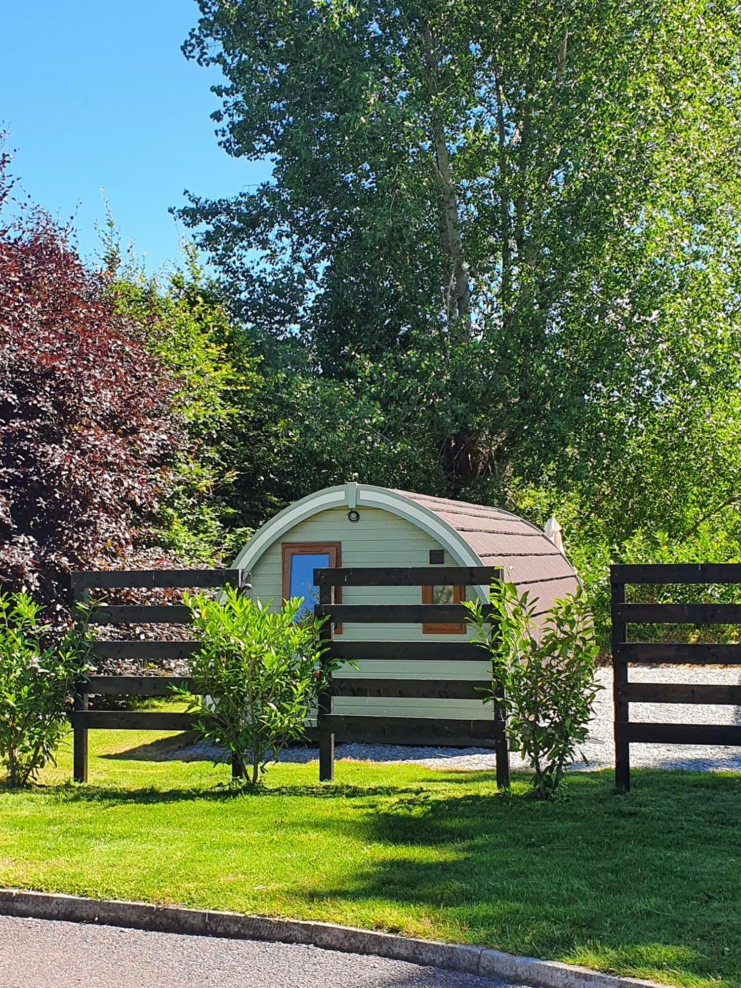 Priory Glamping Pods And Guest Accommodation Cill Airne Kültér fotó
